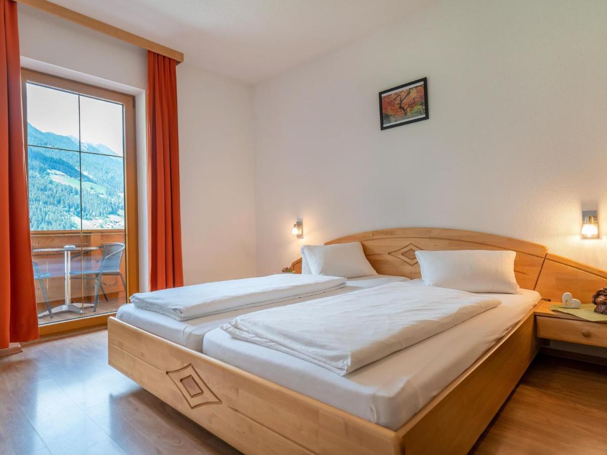 Plush Apartment With Mountain Views Neustift im Stubaital Exterior foto